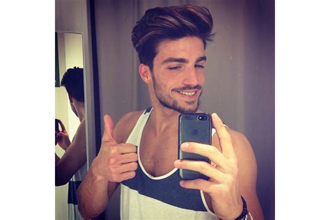 Mariano Di Vaio: dalla cura del suo ciuffo agli hair tips per capelli .